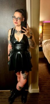Retro Halter Latex Dress review