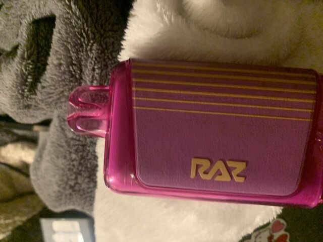 Raz DC25000 Disposable Vape Rainbow Rain