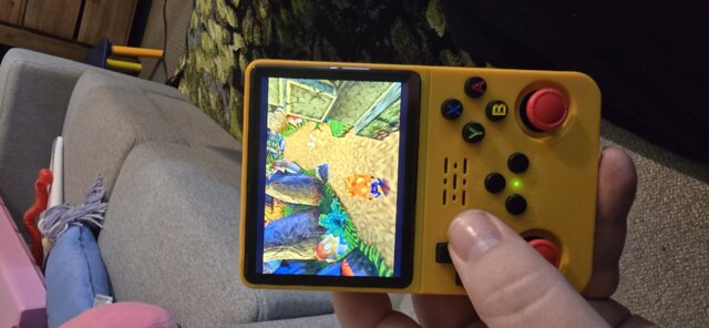Game Console R36S | 128Gb 21000+ Games 3.5" IPS 640x480