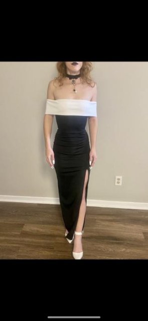 Contrast Off-Shoulder Slit Dress