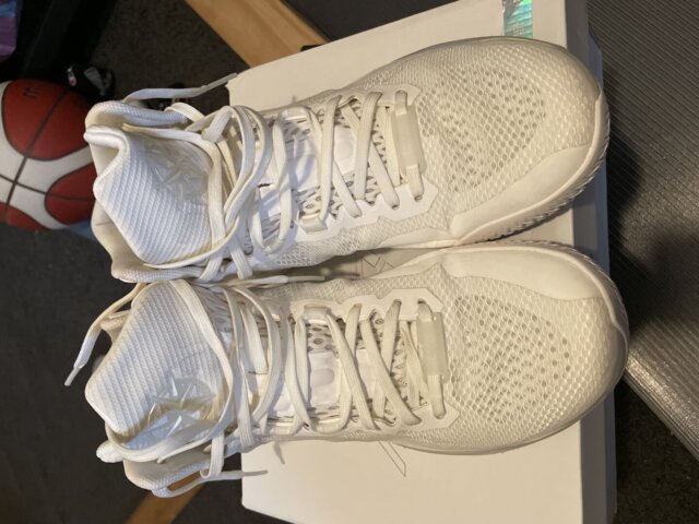 LiNing Liren 4 High ‘Pearl White'