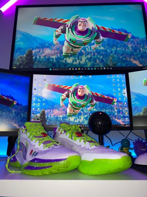 Disney x LiNing Liren 6 'Buzz Lightyear'