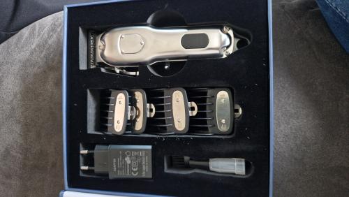 REVAHS® Clipper One luxe tondeuse in verpakking