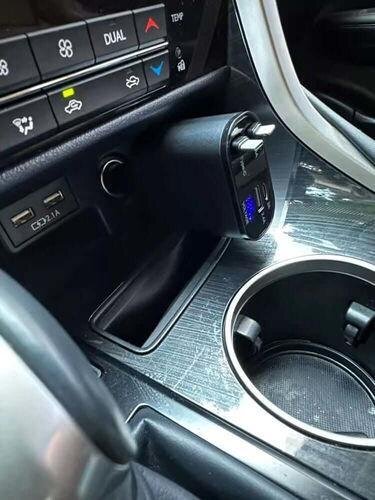 Fast Charge Retractable Car Charger（100W 4-in-1）