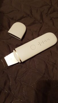 Ultrasonic Skin Scrubber review