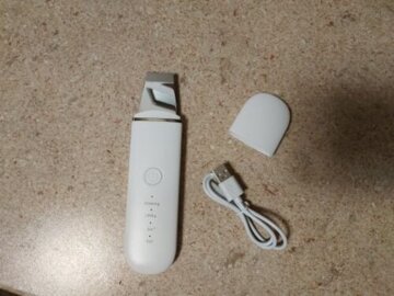 Ultrasonic Skin Scrubber review