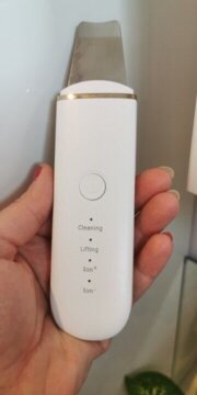 Ultrasonic Skin Scrubber review