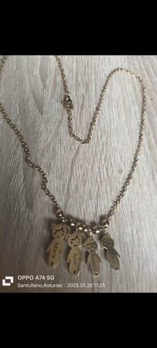 Foto del collar compartida en la opinión original de Ana B.