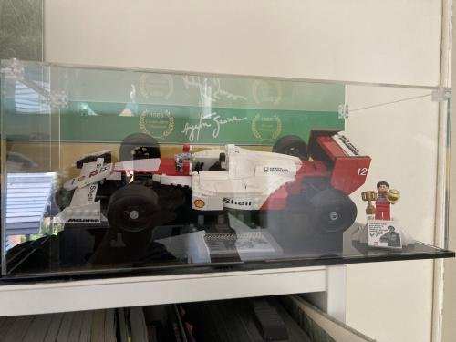 Lego 10330 McLaren MP4/4 & Ayrton Senna - Display Case