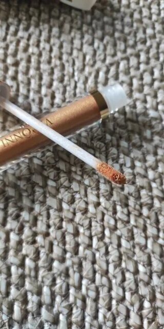 (1 + 1 Free) Diamond Shine Liquid Lipstick