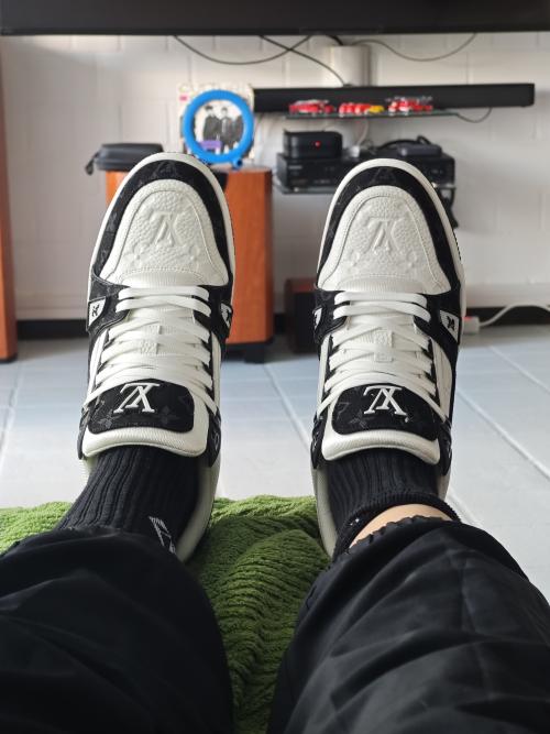 Customer photo of LV Trainer 'Denim Noir'