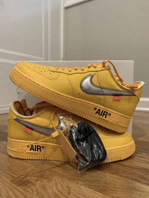 Customer photo of AF 1 Low x OW 'Lemonade'