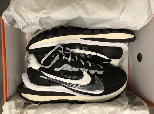 Customer photo of Sacai x VaporWaffle 'Black White'