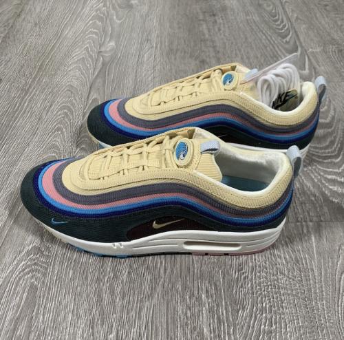 Customer photo of AM 97 x Sean Wotherspoon