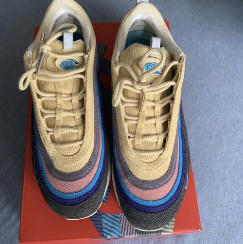 Customer photo of AM 97 x Sean Wotherspoon