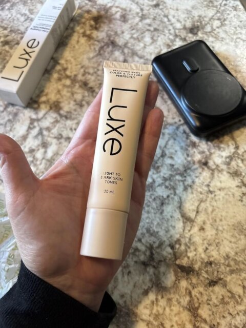Luxe | Color Changing Foundation