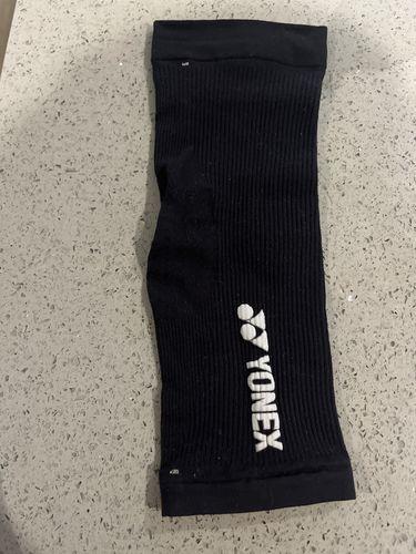 Yonex STB Compression Leg Supporter - Yumo Pro Shop – Yumo Pro