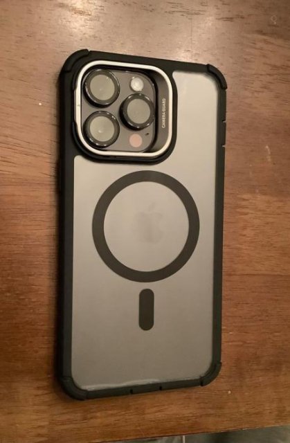📸 HD Camera Lens Protector iPhone Case with Magnetic Kickstand