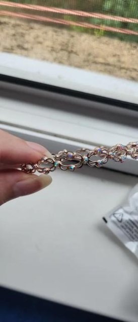 🎁 Den perfekta presenten: Konvertibel armring med gnistrande CZ-glamour 💎