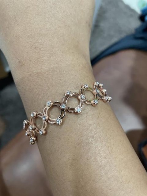 🎁 Den perfekta presenten: Konvertibel armring med gnistrande CZ-glamour 💎
