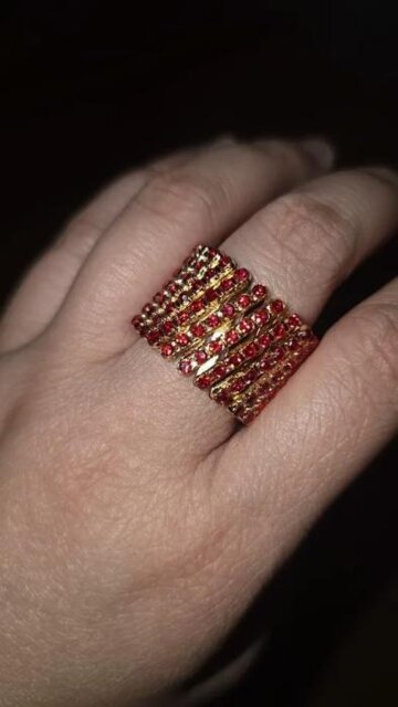 🎁 Täydellinen lahja: Muunneltava rannerengas, jossa kimalteleva CZ Glamour 💎