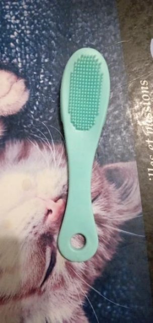 💧 SoftGlow Facial Cleansing Brush:  Perfect for Sensitive Skin 💖