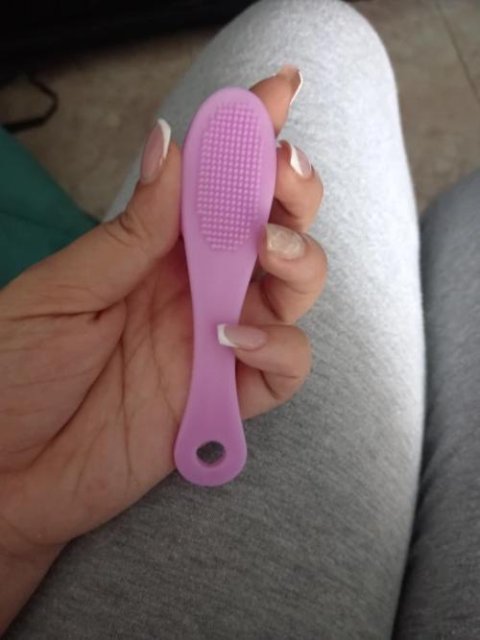 💧 SoftGlow Facial Cleansing Brush:  Perfect for Sensitive Skin 💖