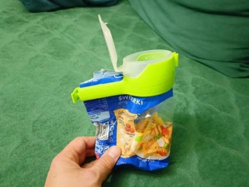 Smart Seal Bag Clips: Keep Snacks Fresh & Organized 🛒