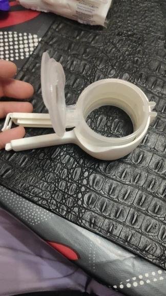 Smart Seal Bag Clips: Keep Snacks Fresh & Organized 🛒