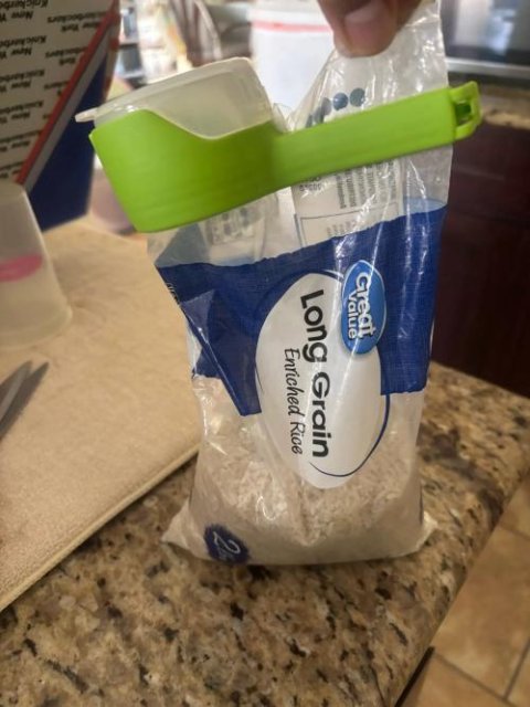 Smart Seal Bag Clips: Keep Snacks Fresh & Organized 🛒