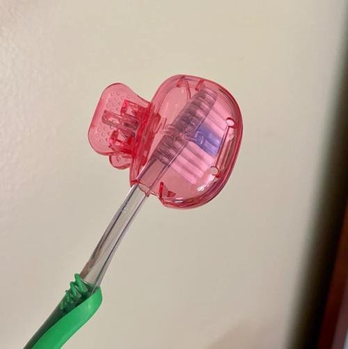 🎒 Protecteurs de brosse à dents portables: Compagnons de voyage colorés et hygiéniques 🌟