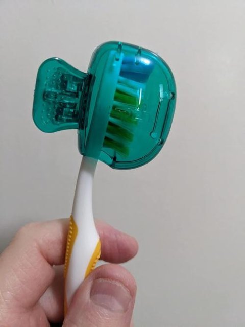 🎒 Protecteurs de brosse à dents portables: Compagnons de voyage colorés et hygiéniques 🌟