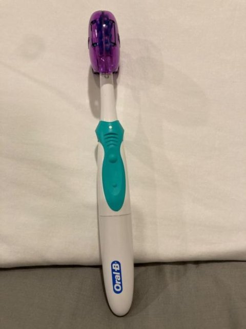 🎒 Protecteurs de brosse à dents portables: Compagnons de voyage colorés et hygiéniques 🌟