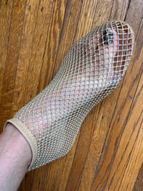 🔥 Chic & Comfy: Breathable Mesh Flats That Shine with Every Step 💃✨