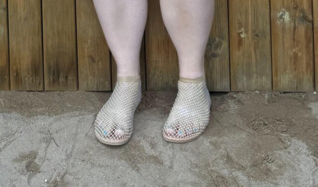 🔥 Chic & Comfy: Breathable Mesh Flats That Shine with Every Step 💃✨