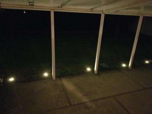 Nieuwe waterdichte tuinverlichting op zonne-energie