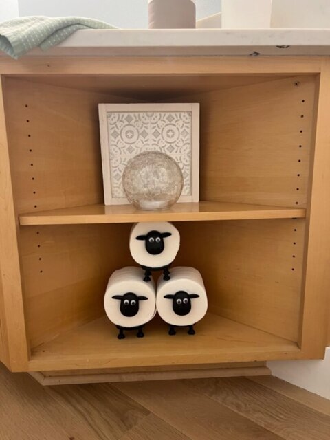 🐑 Black Sheep Toilet Paper Holder: Cute & Functional 🧻✨