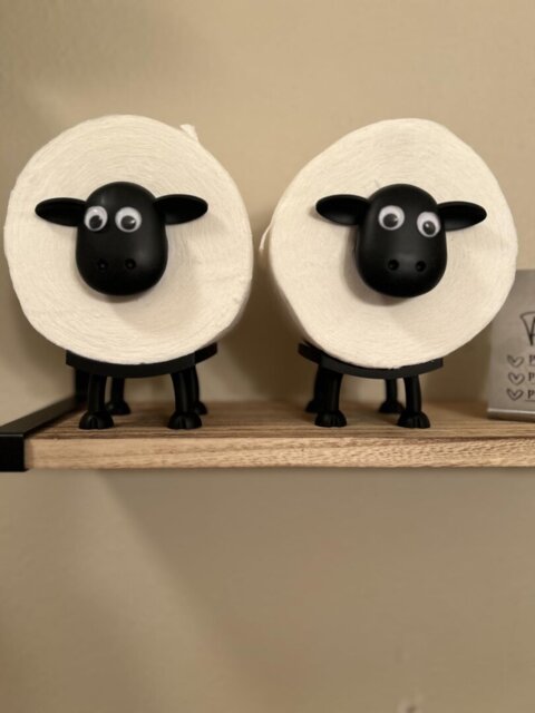 🐑 Black Sheep Toilet Paper Holder: Cute & Functional 🧻✨