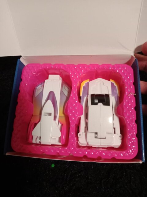 🎁 The Ultimate Gift: A Car That Turns Into a Unicorn! 🦄🚗