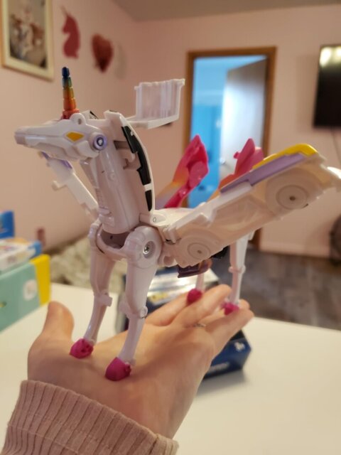 🎁 The Ultimate Gift: A Car That Turns Into a Unicorn! 🦄🚗
