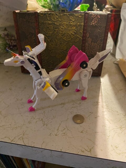 🎁 The Ultimate Gift: A Car That Turns Into a Unicorn! 🦄🚗