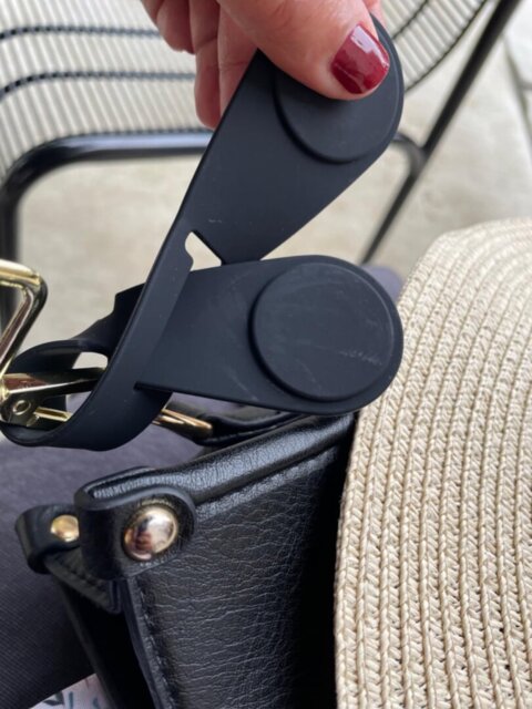 🧲 Strong Magnetic Hat Clip: The Perfect Travel Companion