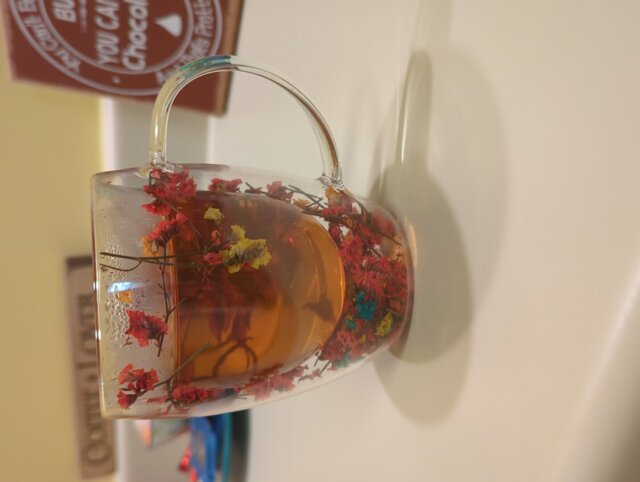 🌼 The Most Beautiful Glass Cups 🌼
Handcrafted, Elegant & Gift-Worthy