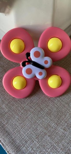 Suction Fun Spinner: Keep Hands Busy, Minds Happy