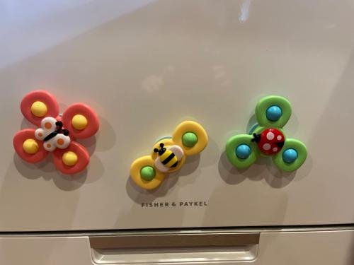 Suction Fun Spinner: Keep Hands Busy, Minds Happy