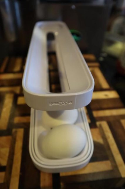 🌟 Eggcellent Egg Dispenser: Streamline Your Fridge, Elevate Your Eggsperience