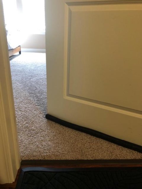 🌟 DraftDefender Pro: Upgraded Sealing Strip for Ultimate Home Comfort 🚪✨