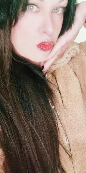 Customer wearing Muse extensions