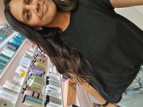 Customer wearing Muse extensions