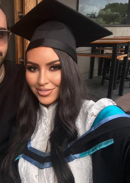 Customer wearing Muse extensions